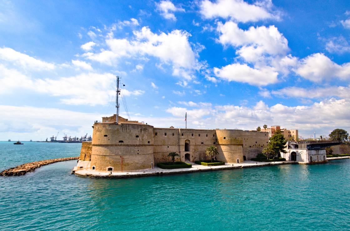 Castello aragonese di Taranto, Puglia